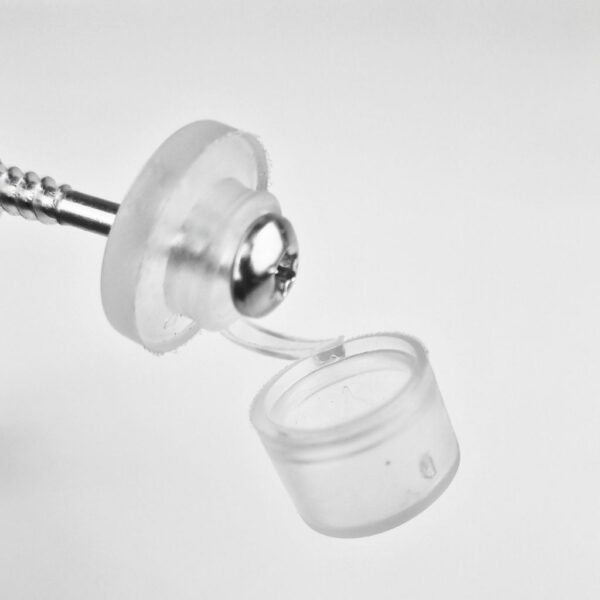 varztai i medi su kepurele polikarbonatui