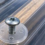 plastikine poverzle polikarbonatui